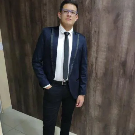 MAXIMILIANO EXEQUIEL ARAMAYO LAZO